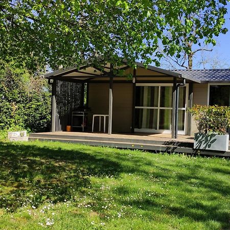 Camping Au Tour De L'Aveyron Л'Опитале-дю-Ларзак Экстерьер фото